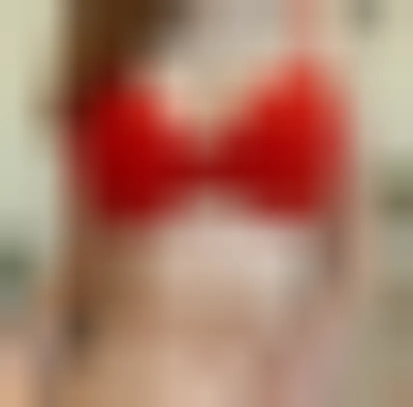Alix, 34 ans — rencontre libertine à Bagnolet