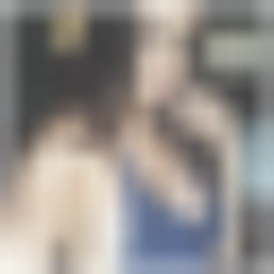 Mina, 27 ans — rencontre libertine à Nice
