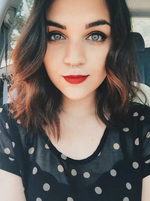 Lena, 28 ans — rencontre libertine à Niort