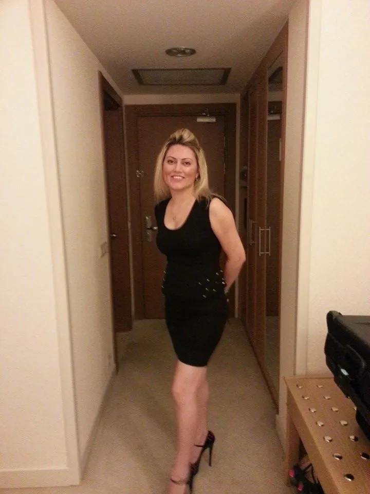 Soukaina, 36 ans — rencontre libertine à Saint-Privat-des-Vieux