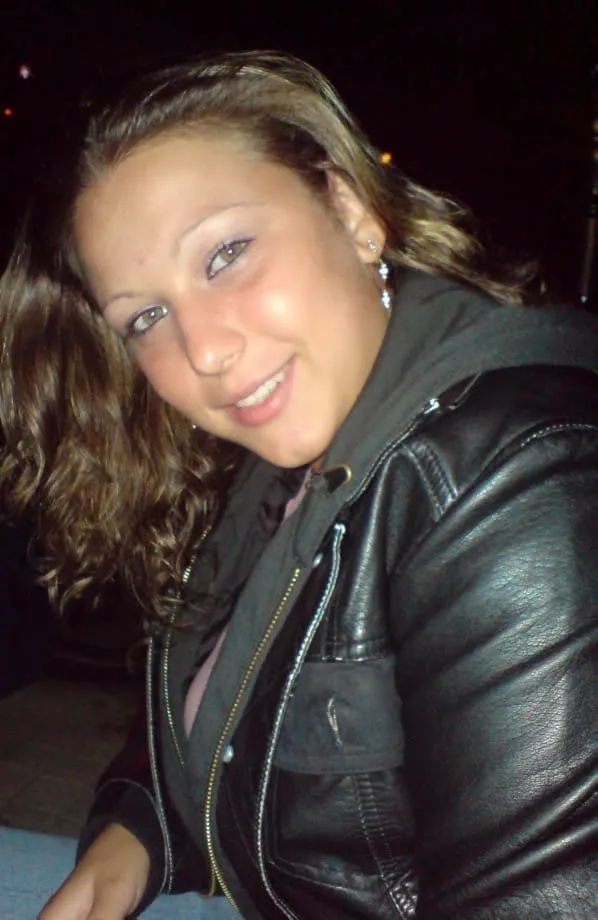 Jade, 22 ans — rencontre libertine a Condé-sur-l'Escaut, Nord