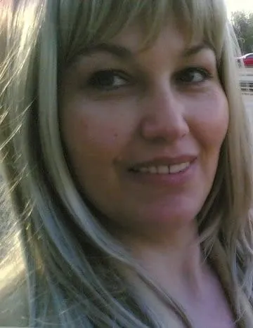 Cérine, 22 ans — rencontre libertine à Compiègne
