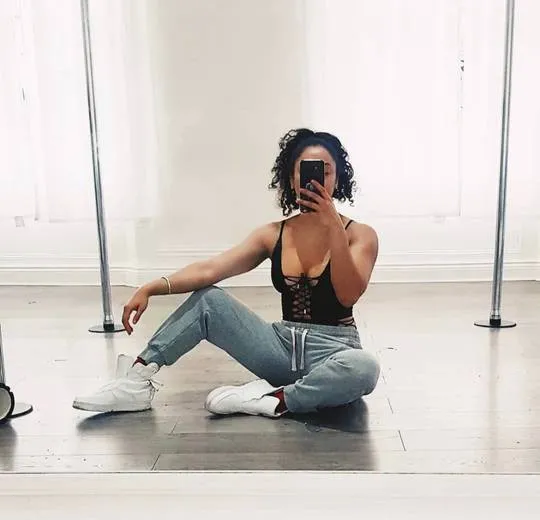 Mélanie, 29 ans — rencontre libertine à Saint-Étienne