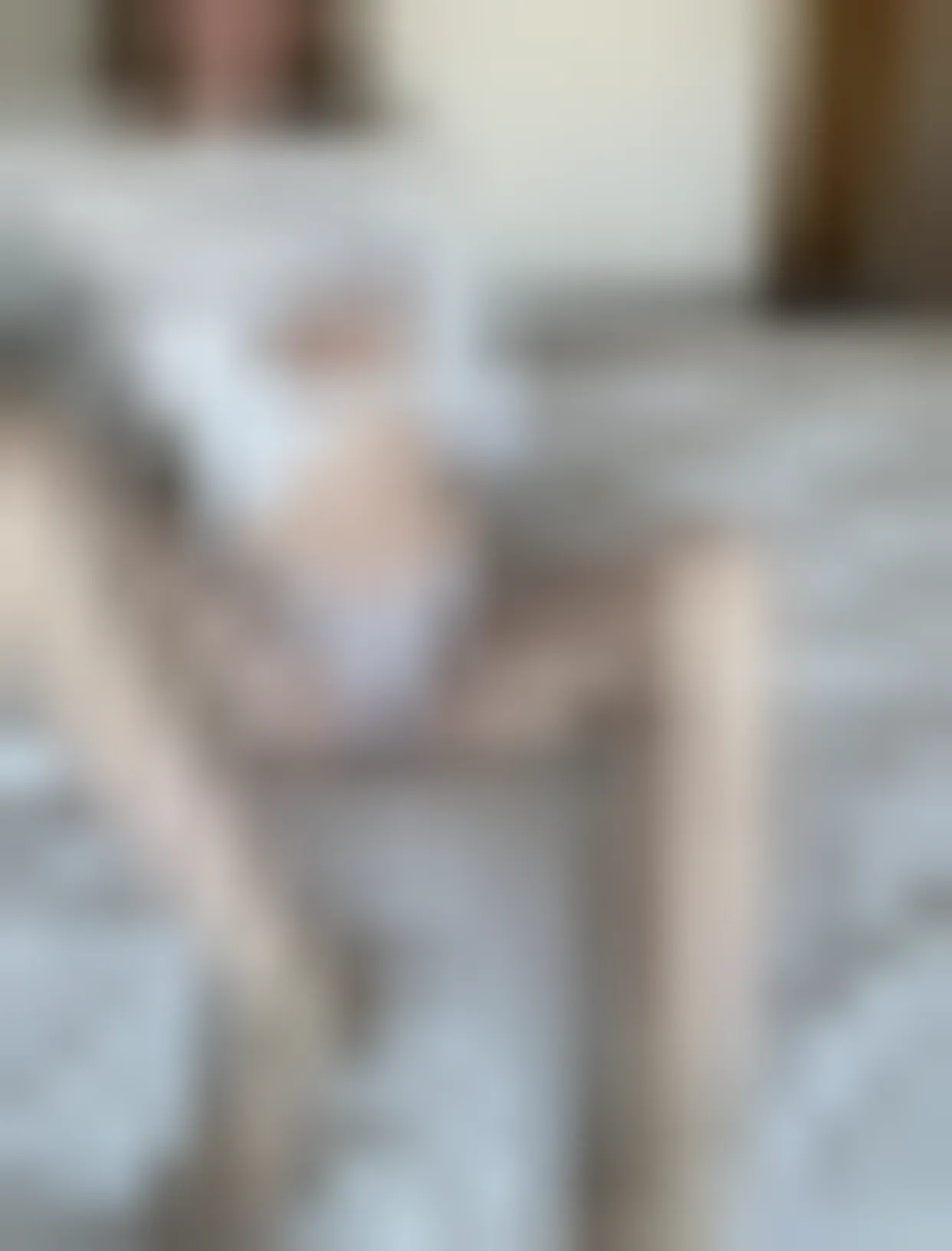 Coline, 27 ans — rencontre libertine à Ajaccio