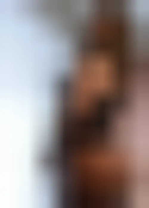 Chaïma, 25 ans — rencontre libertine à Issy-les-Moulineaux