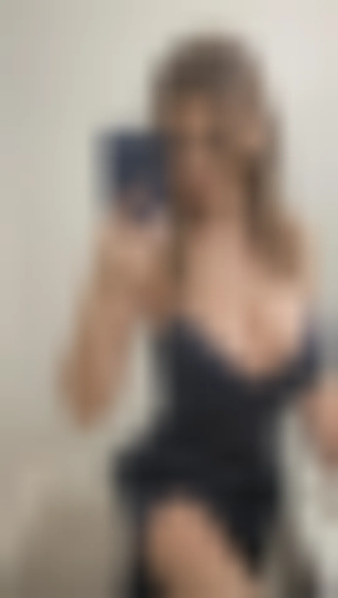 Nolwenn, 23 ans — rencontre libertine à Drap