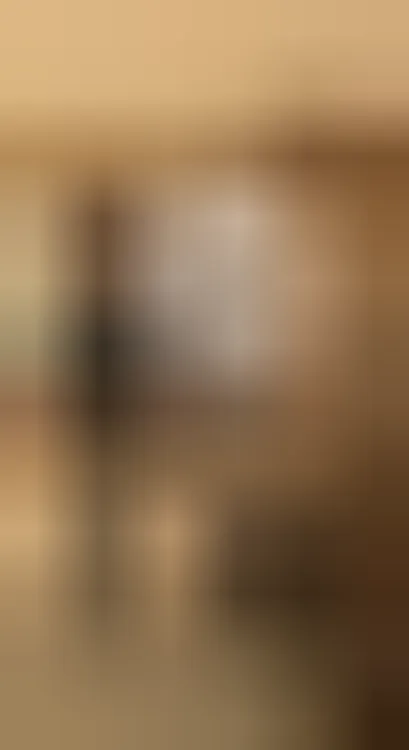 Maïssa, 19 ans — rencontre libertine à Paris