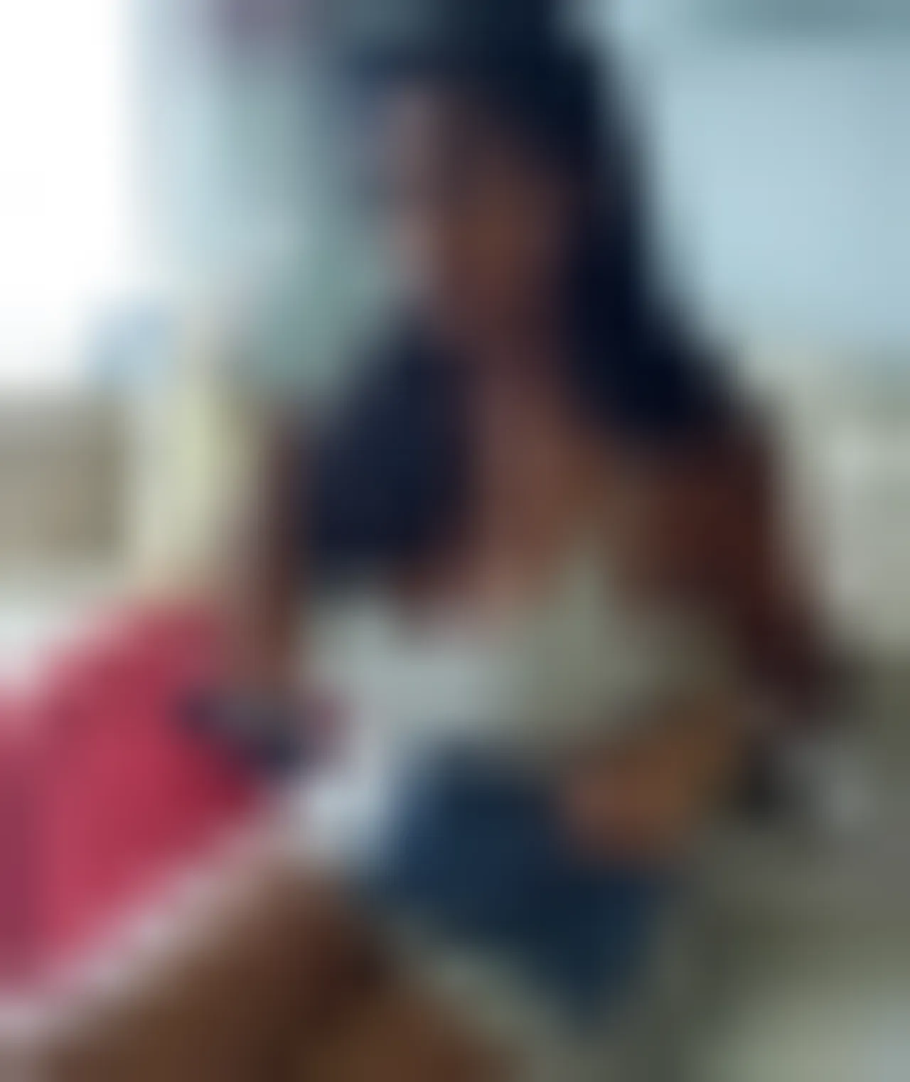 Leïla, 19 ans — rencontre libertine à Brest