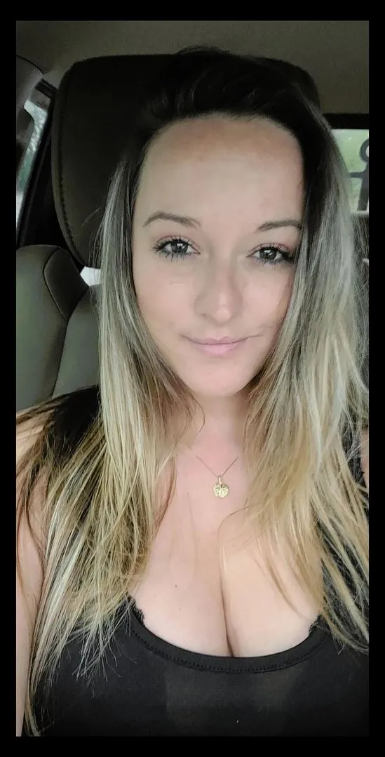 Liliane, 39 ans — rencontre libertine à Douvres-la-Délivrande