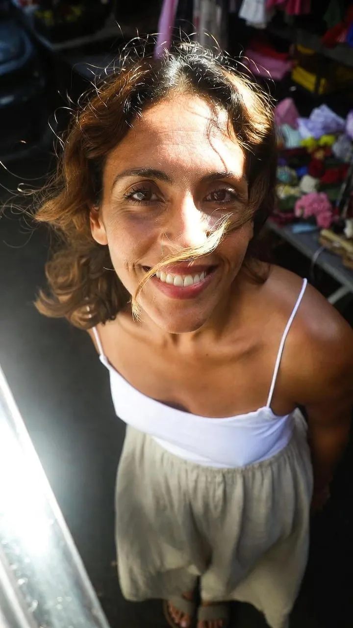 Lindsay, 25 ans — rencontre libertine à Monts