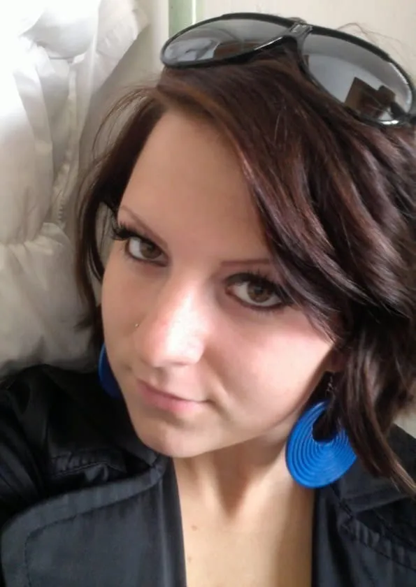 Éliane, 34 ans — rencontre libertine à Niort