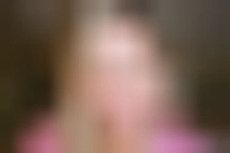Loubna, 26 ans — rencontre libertine à Le Chambon-Feugerolles