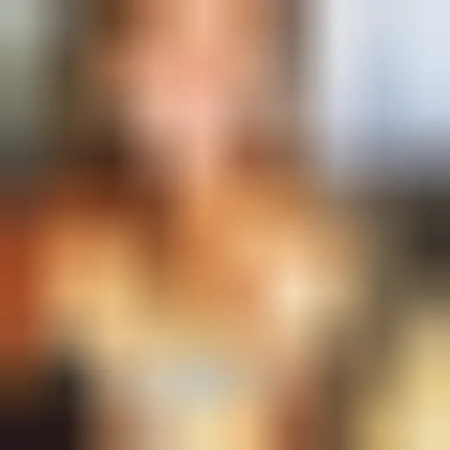 Chaimae, 29 ans — rencontre libertine à Nîmes