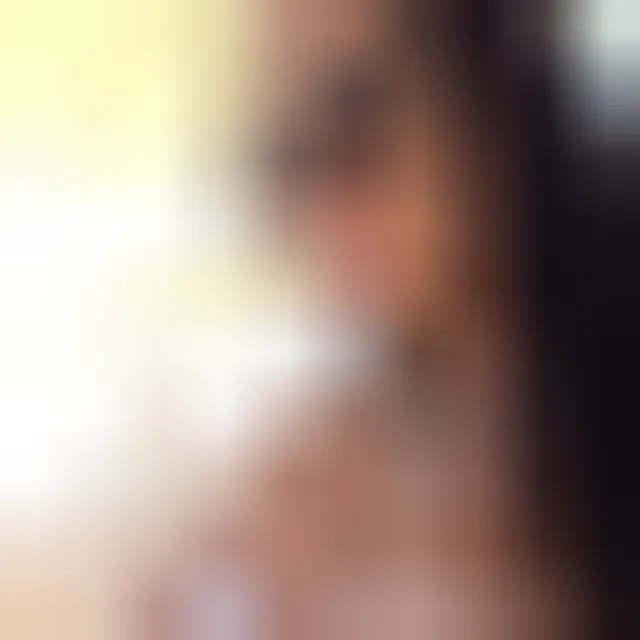 Nina, 31 ans — rencontre libertine à Marseille