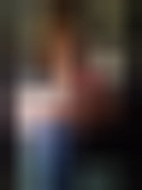 Éléa, 24 ans — rencontre libertine à Hautmont