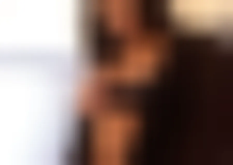 Cylia, 31 ans — rencontre libertine à Fontenay-le-Comte