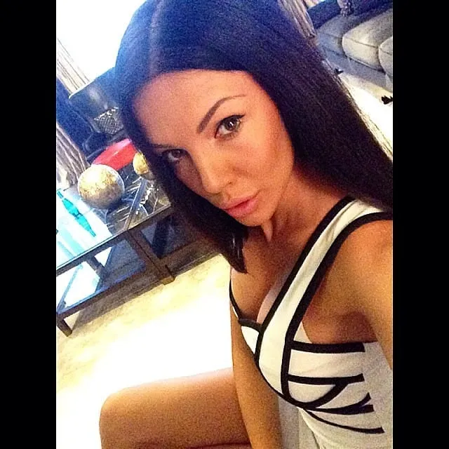 Mélissa, 25 ans — rencontre libertine à Nanterre