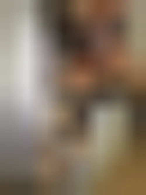 Swann, 27 ans — rencontre libertine à Fréjus