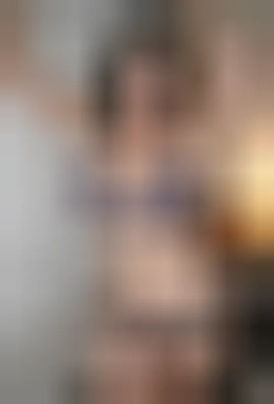 Madeleine, 22 ans — rencontre libertine à Saint-Mitre-les-Remparts