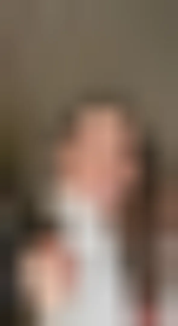 Alya, 27 ans — rencontre libertine à Brive-la-Gaillarde