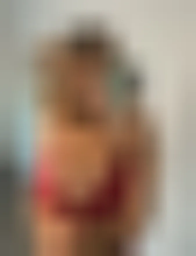 Angélique, 28 ans — rencontre libertine à Saint-Martin-d'Hères