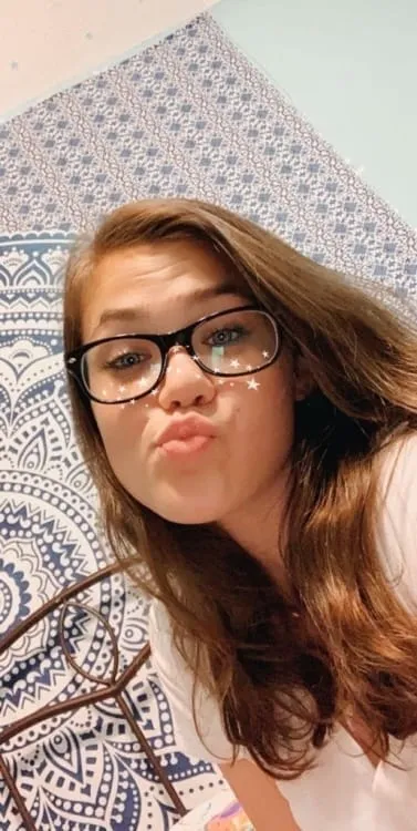 Sandra, 25 ans — rencontre libertine à La Bouilladisse