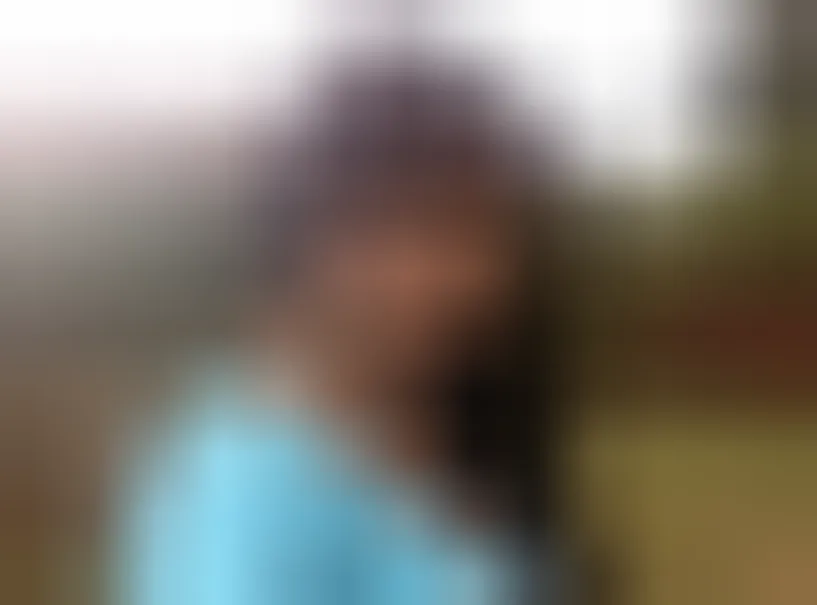 Lou, 23 ans — rencontre libertine à Besançon