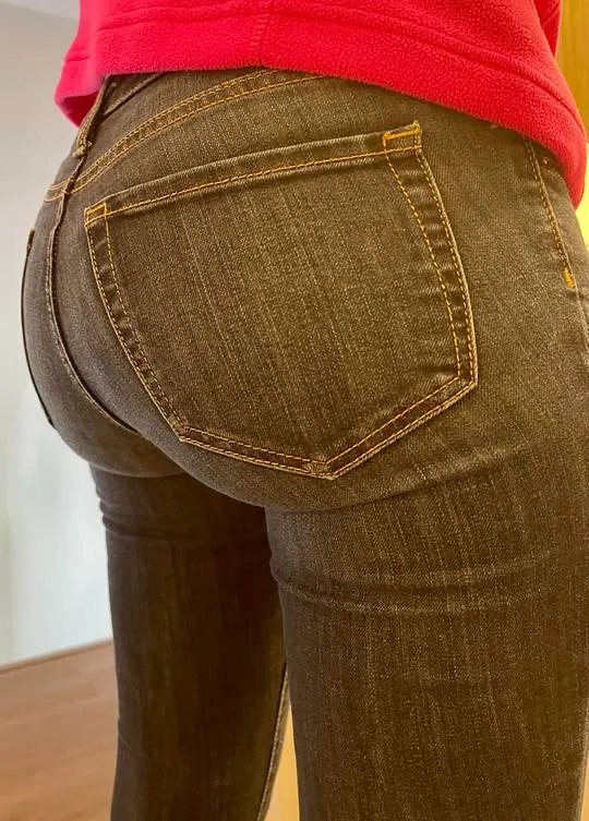 Lamia, 29 ans — rencontre libertine à Lavaur