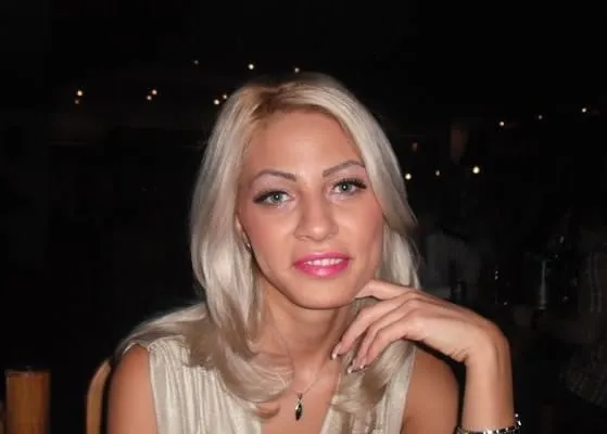 Philomène, 21 ans — rencontre libertine à Chaponost