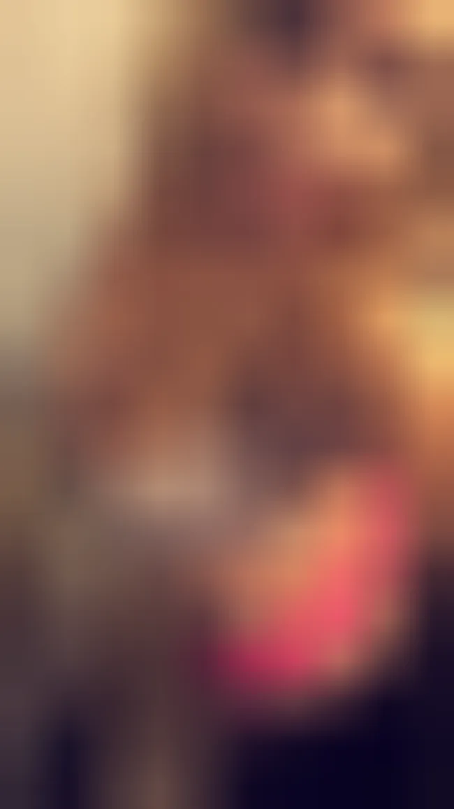 Nadia, 26 ans — rencontre libertine à Auch