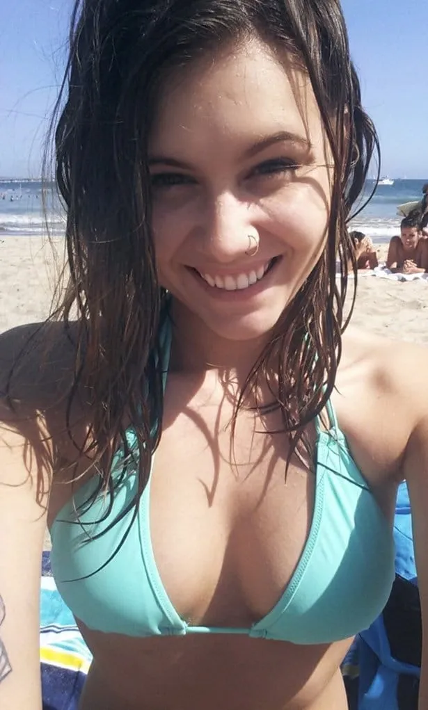 Zoé, 29 ans — rencontre libertine à Toulon