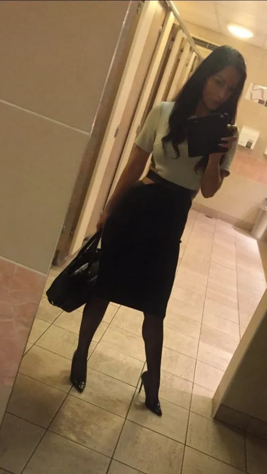 Athénaïs, 23 ans — rencontre libertine à Boulogne-Billancourt
