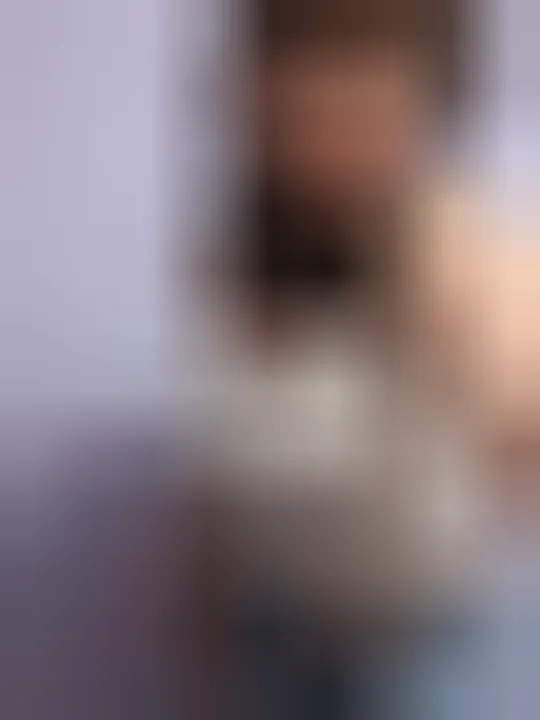 Lyana, 23 ans — rencontre libertine à Denain