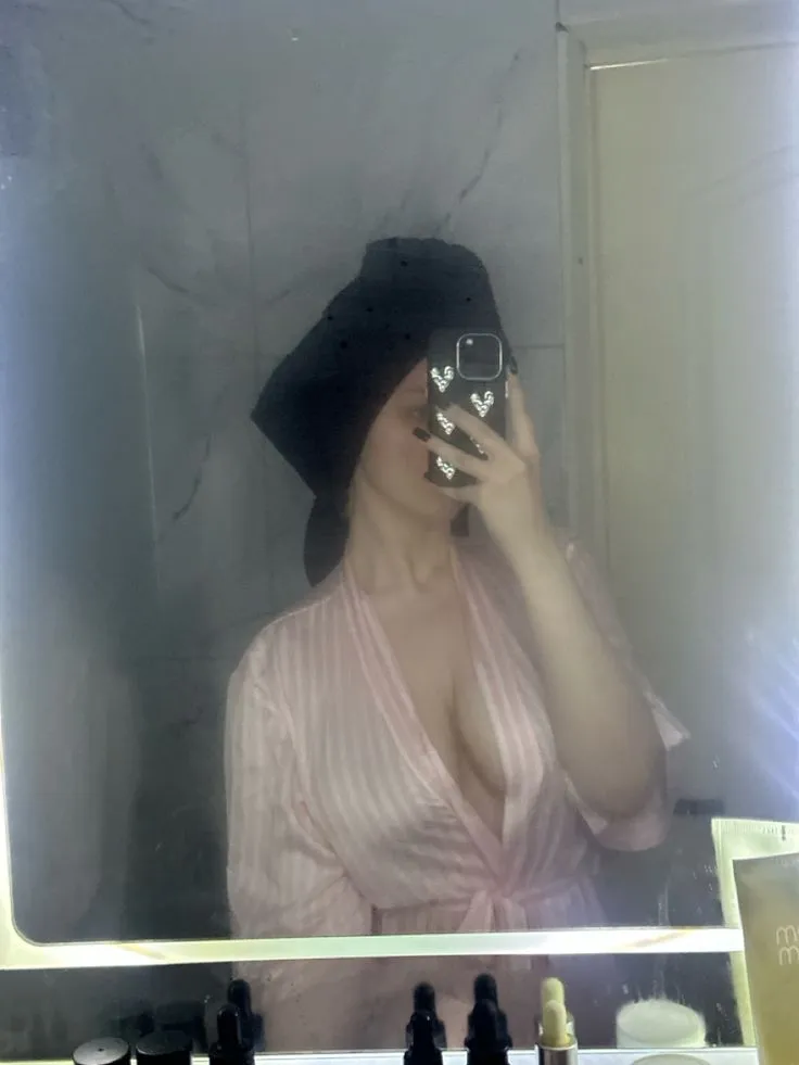 Renée, 37 ans — rencontre libertine à Pau