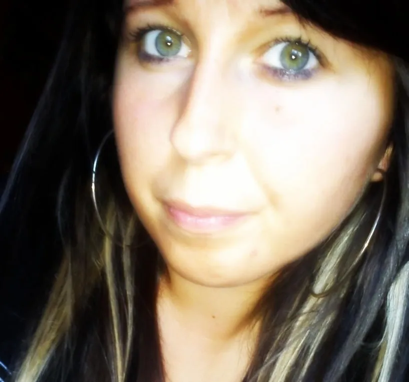 Jenna, 21 ans — rencontre libertine à Lorient