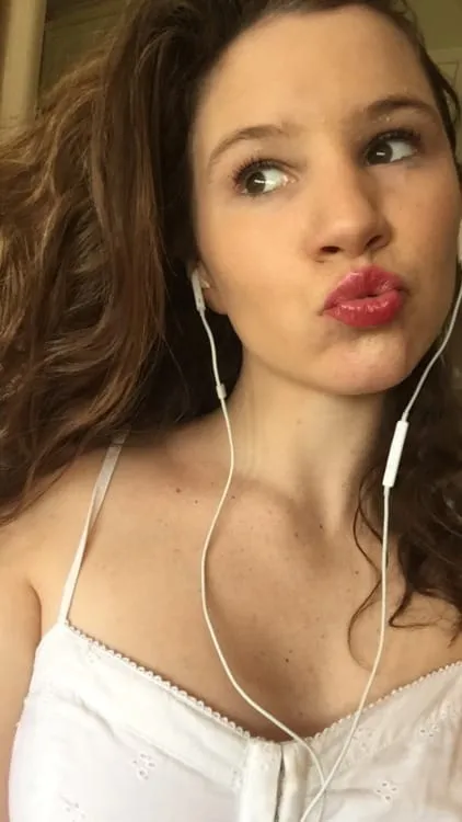 Sonia, 29 ans — rencontre libertine à Tournus