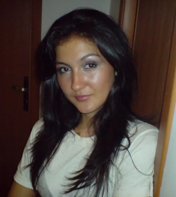 Yara, 27 ans — rencontre libertine à Val-de-Moder