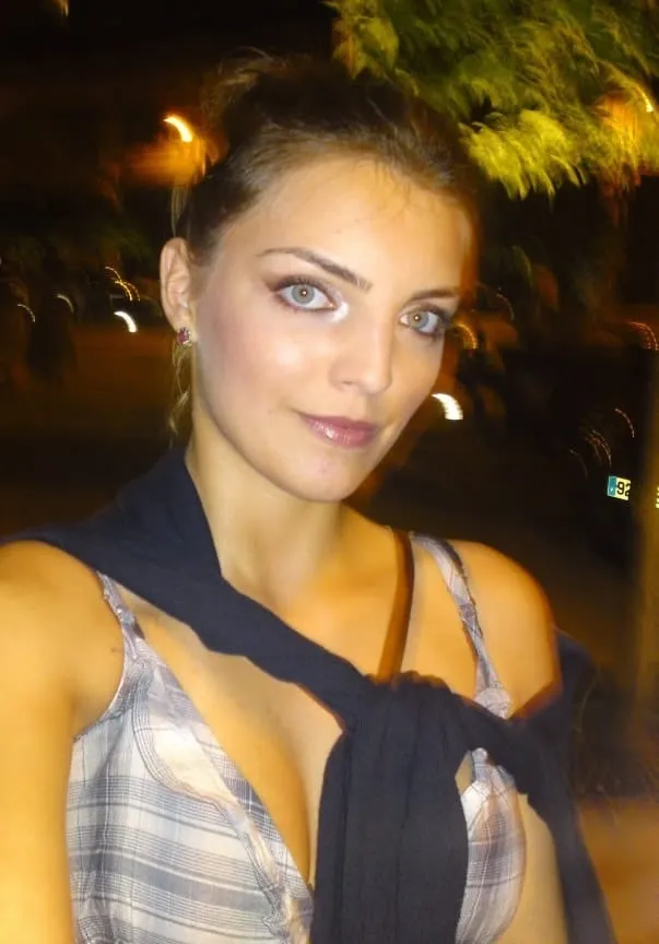 Lola, 29 ans — rencontre libertine à Villenave-d'Ornon