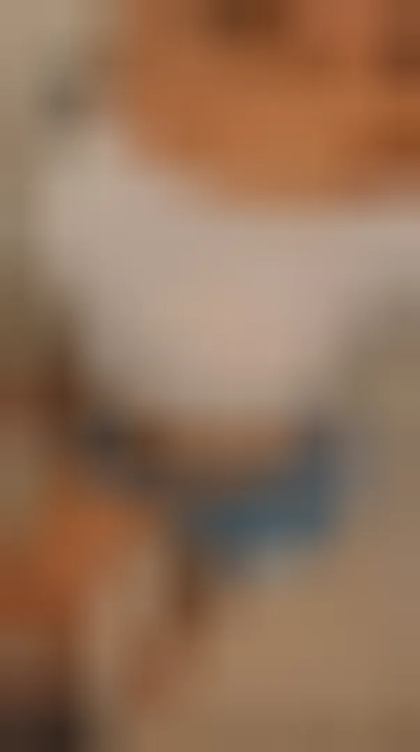 Luna, 28 ans — rencontre libertine à Bourges