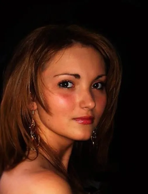 Sienna, 23 ans — rencontre libertine à Cahors