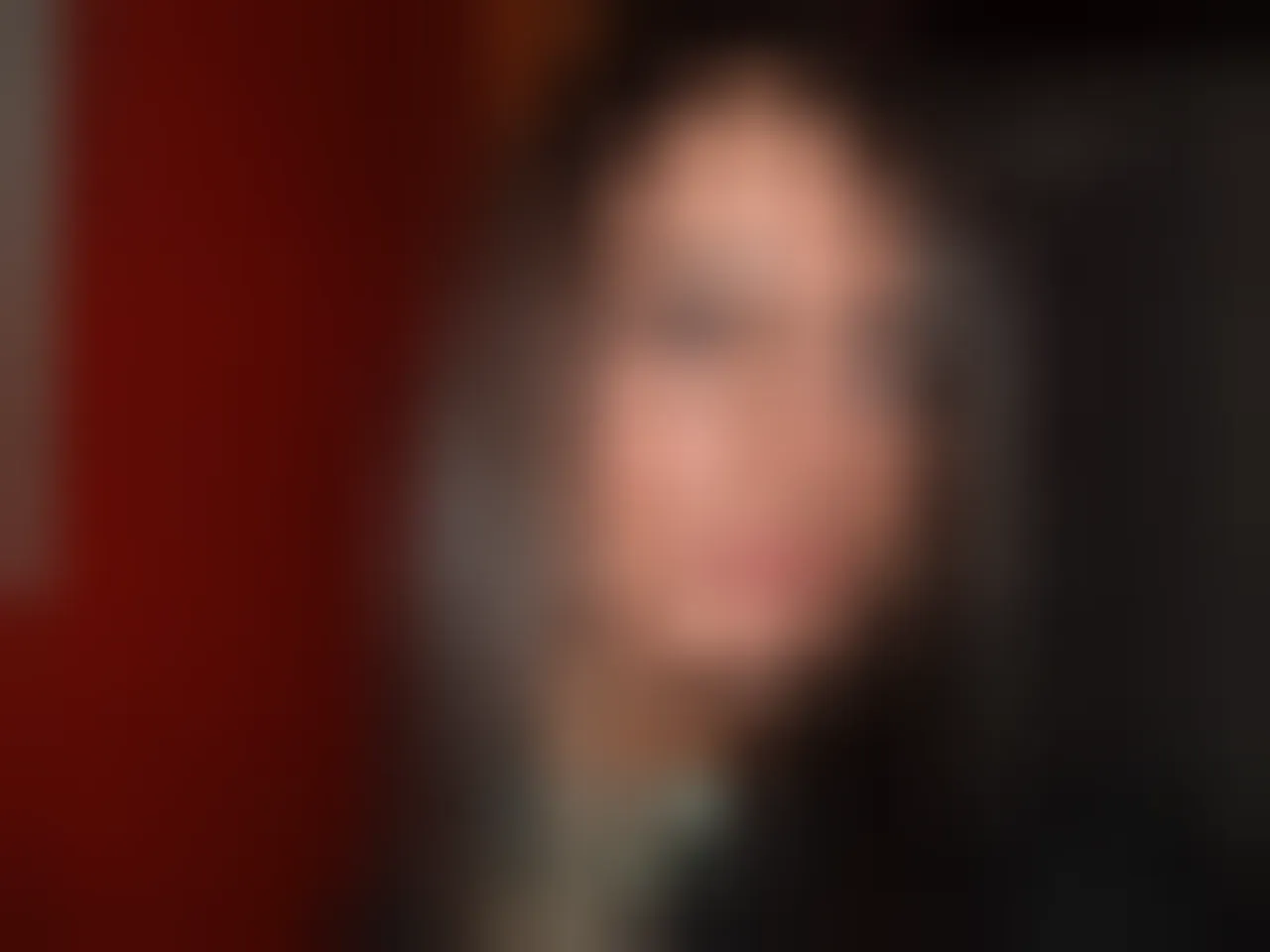 Hakima, 26 ans — rencontre libertine à Le Mans