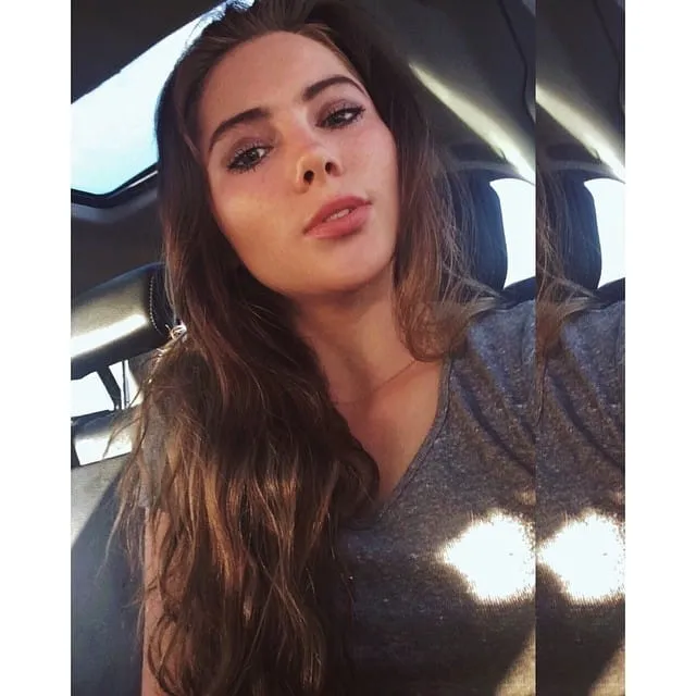 Corinne, 36 ans — rencontre libertine à Brest