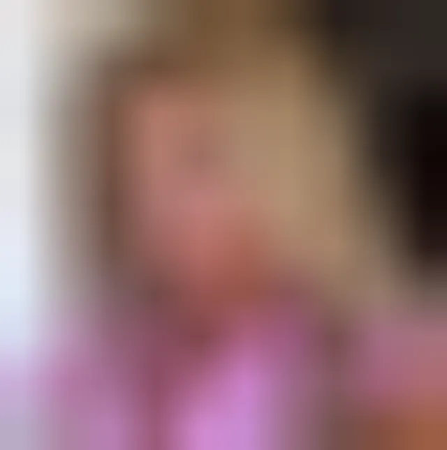 Kelly, 25 ans — rencontre libertine à Couëron
