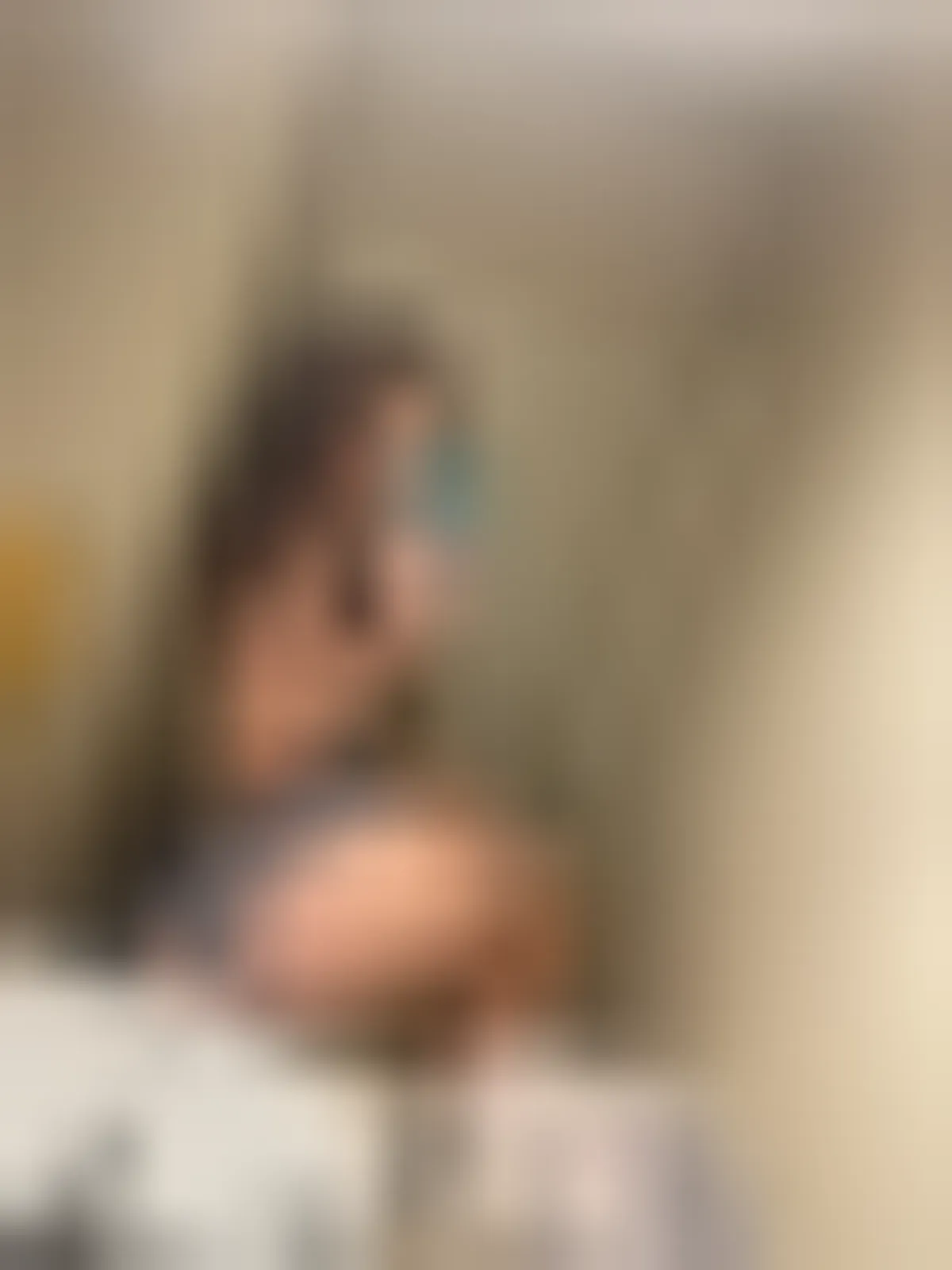 Léonie, 20 ans — rencontre libertine à Bron
