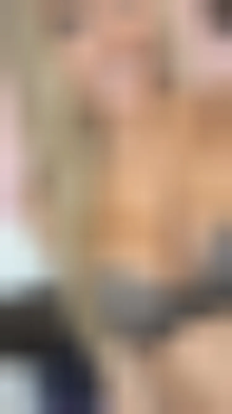 Dina, 31 ans — rencontre libertine à La Ferté Macé