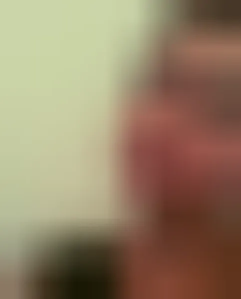 Iris, 28 ans — rencontre libertine à Vannes