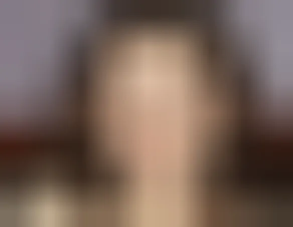 Émeline, 31 ans — rencontre libertine à Saint-Étienne-de-Montluc