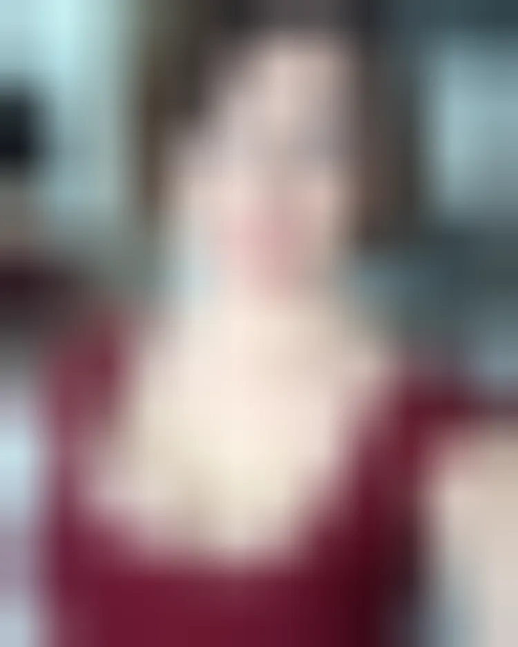 Sabine, 27 ans — rencontre libertine à Toulouse