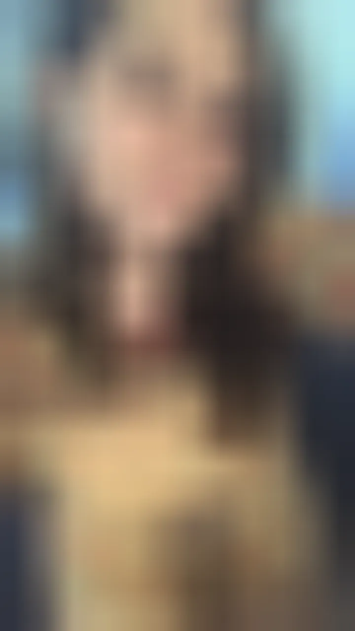 Inès, 24 ans — rencontre libertine à Avignon