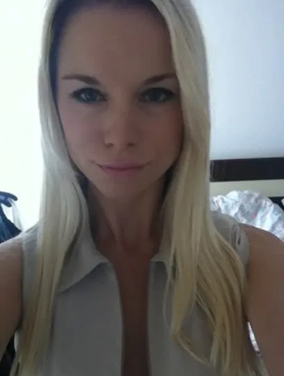 Alison, 26 ans — rencontre libertine à Antony